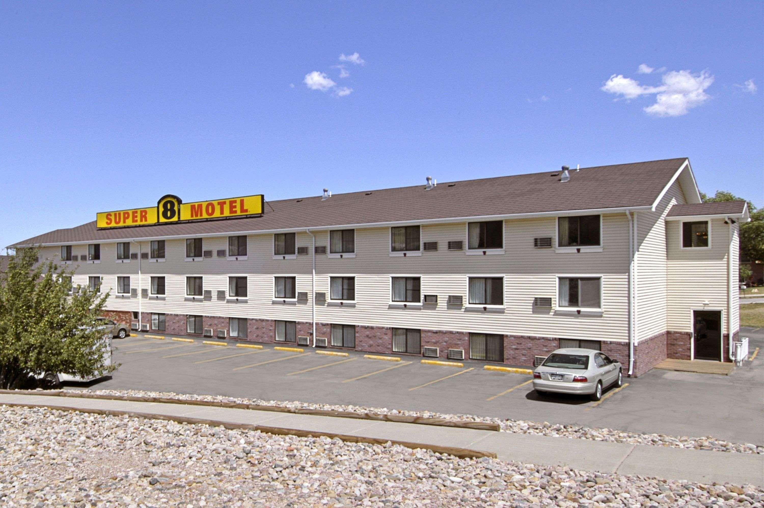 Super 8 By Wyndham Rapid City Rushmore Rd Bagian luar foto